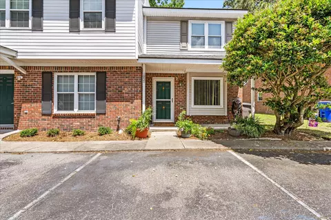 1057 Hunters Trce, Mount Pleasant, SC 29464