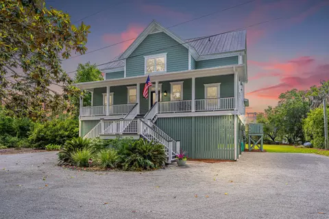 1594 Creekwood Rd, Edisto Island, SC 29438