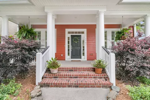 1747 Manassas Dr, Charleston, SC 29414