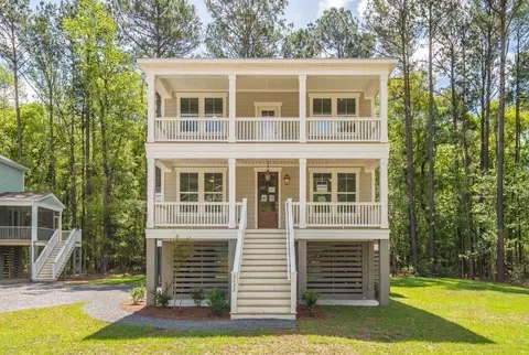 8 Kings River Trl, Hollywood, SC 29449