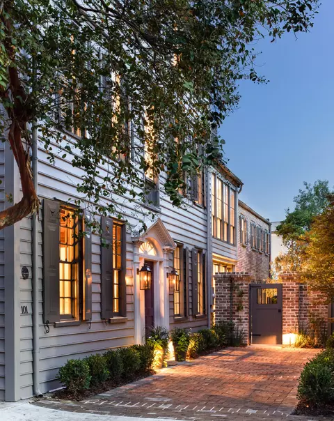 101 Tradd St, Charleston, SC 29401