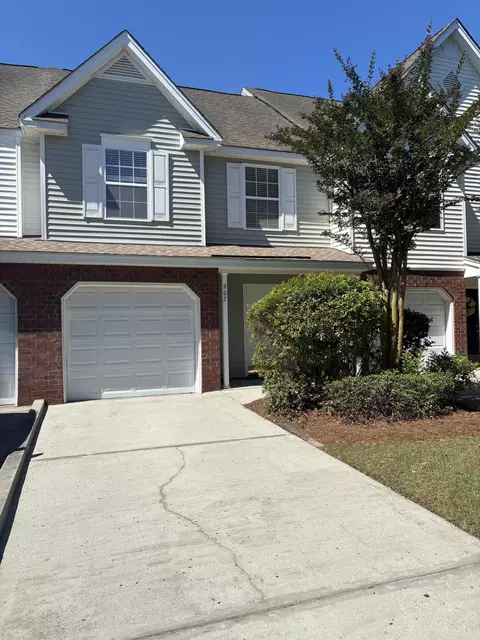 902 Yellow Hawthorn Cir, Summerville, SC 29483