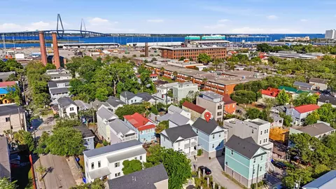50 Aiken St, Charleston, SC 29403