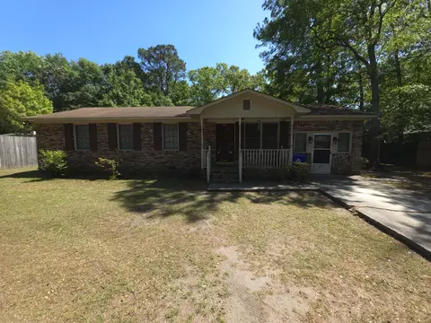 1541 Fort Johnson Rd, Charleston, SC 29412