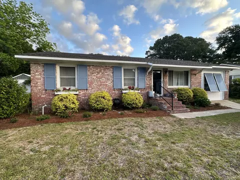 1554 Westwood Dr, Charleston, SC 29412
