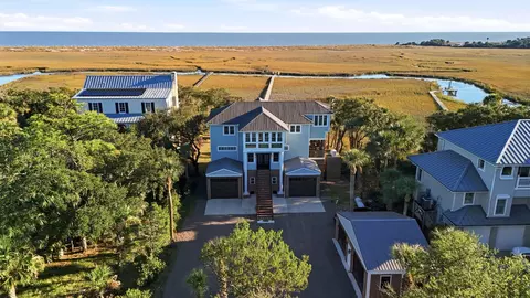 162 Tranquility Ln, Edisto Island, SC 29438