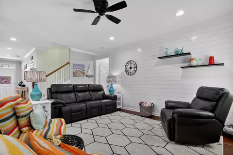 Living - 499 Nelliefield Trl, Wando, SC 29492 photo 3 of 5
