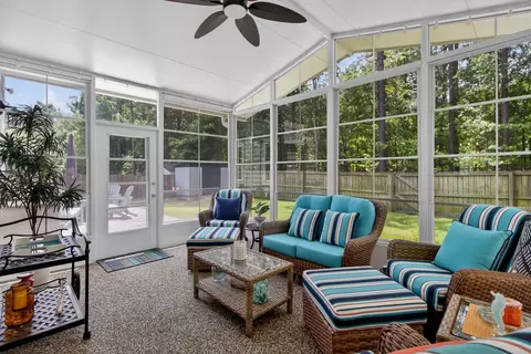 Exterior - 499 Nelliefield Trl, Wando, SC 29492 photo 4 of 10