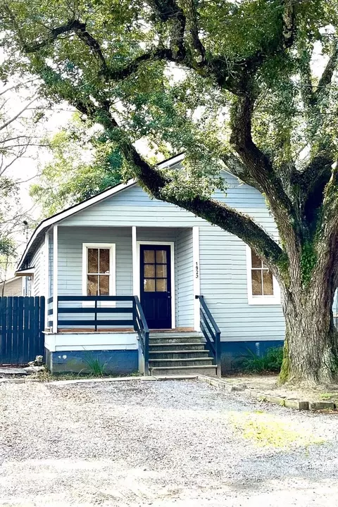 1923 Quitman St, North Charleston, SC 29405