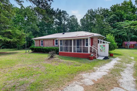 1105 County Line Rd, Cross, SC 29436