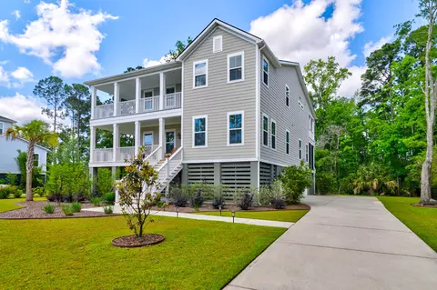 2204 Hartfords Bluff Cir, Mount Pleasant, SC 29466