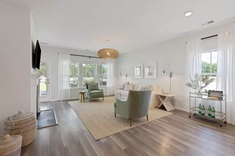 152 Beamon Loop, Summerville, SC 29486 photo 4