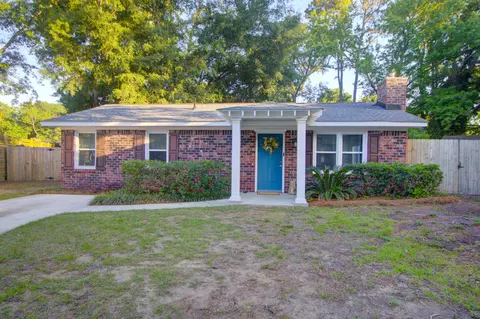 1142 Bonnie Ln, Mount Pleasant, SC 29464