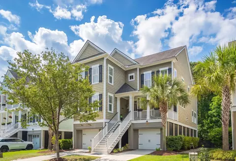 1937 Clay Ln, Charleston, SC 29414