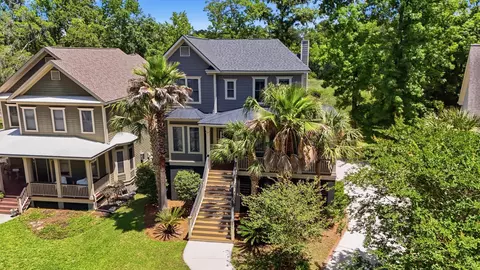 8577 Refuge Pointe Cir, North Charleston, SC 29420