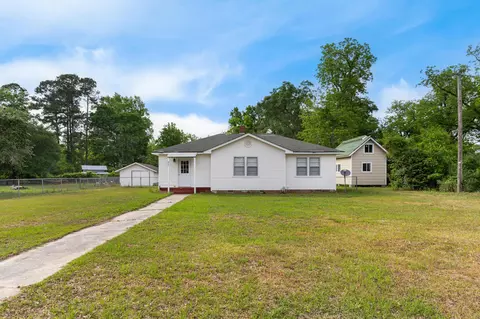 610 Ott St, Branchville, SC 29432