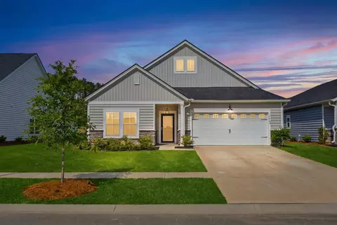1366 Locals St, Summerville, SC 29485