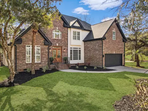 3201 Heathland Way, Mount Pleasant, SC 29466