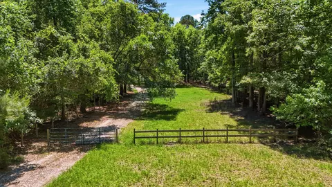5755 Nutall Rd, Wadmalaw Island, SC 29487