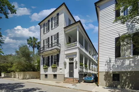24 King St, Charleston, SC 29401