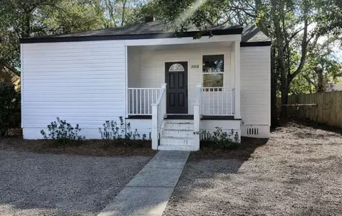 2208 Bailey Dr, North Charleston, SC 29405