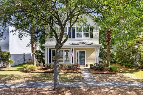 216 Trillium Ave, Summerville, SC 29483