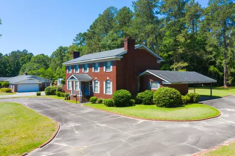 2824 Camden Rd, Holly Hill, SC 29059