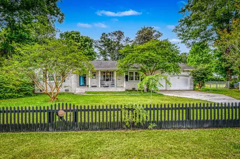508 W Butternut Rd, Summerville, SC 29483