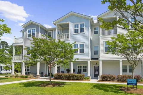 641 N Laurel St, Summerville, SC 29483
