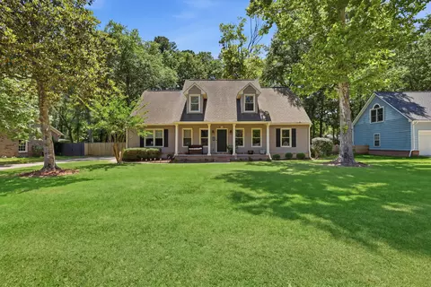 210 Fort St, Summerville, SC 29485