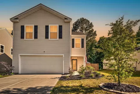 111 Cardinal Flower Ct, Moncks Corner, SC 29461
