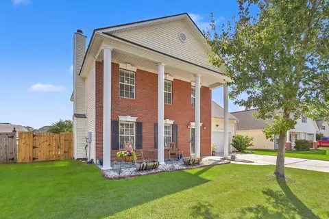 300 Dunning Rd, Summerville, SC 29486
