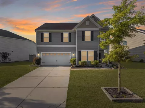 490 Whispering Breeze Ln, Summerville, SC 29486