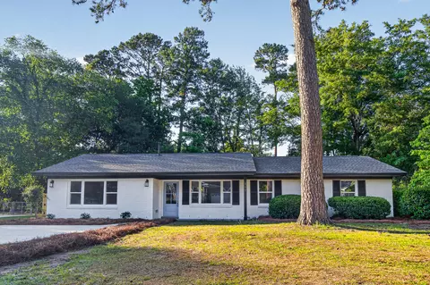 117 Camelia Dr, Summerville, SC 29485