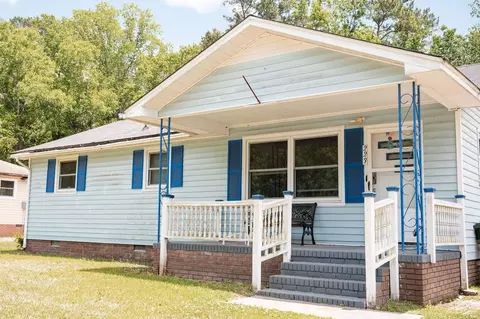 223 Farm Rd, Goose Creek, SC 29445