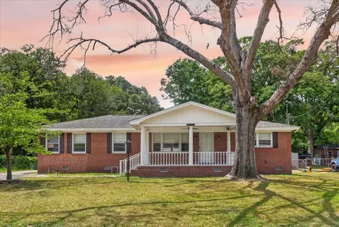 4761 Farmal St, North Charleston, SC 29405