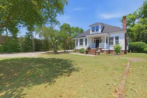 Exterior - 202 E Main St, Moncks Corner, SC 29461 photo 2 of 9