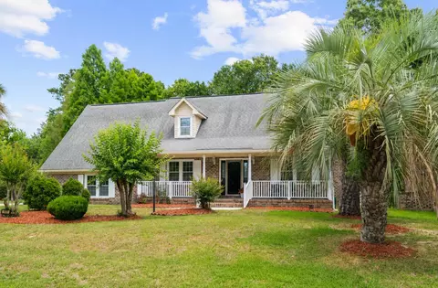 946 Melrose Dr, Charleston, SC 29414