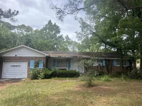 2428 Spring Garden St, Charleston, SC 29414
