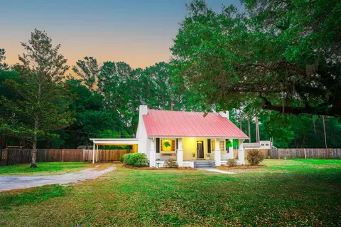 4421 Highway 162, Hollywood, SC 29449