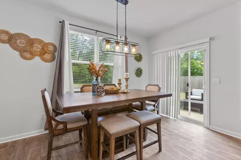 Dining - 460 Cedarview Rd, Summerville, SC 29486 photo 2 of 2