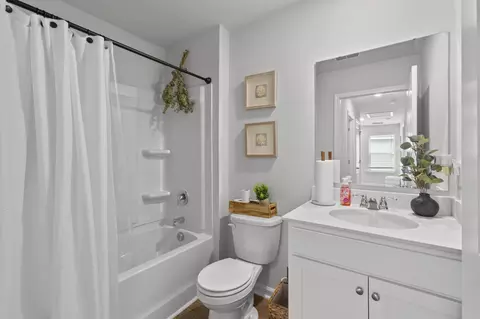 Bath - 460 Cedarview Rd, Summerville, SC 29486 photo 2 of 2