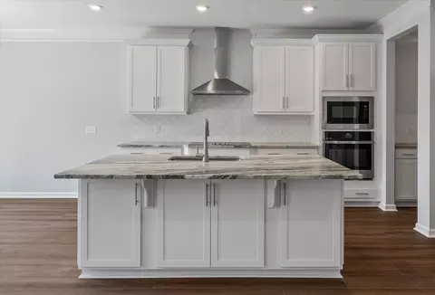 Kitchen - 377 Blue Oak Dr, Moncks Corner, SC 29461 photo 4 of 7