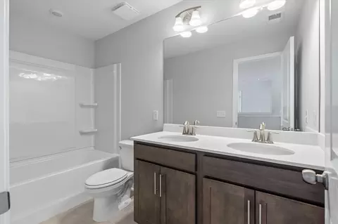 Bath - 377 Blue Oak Dr, Moncks Corner, SC 29461 photo 6 of 6