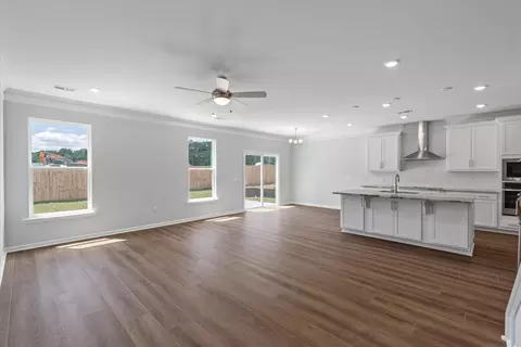Living - 377 Blue Oak Dr, Moncks Corner, SC 29461 photo 3 of 5