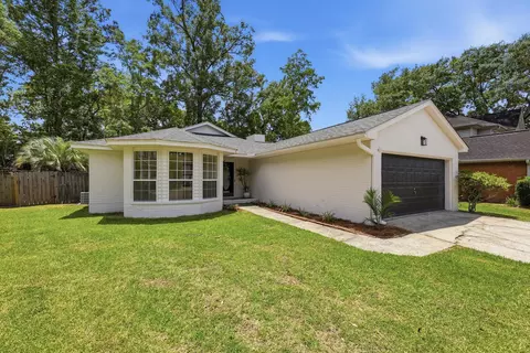 2292 Ballston Ct, North Charleston, SC 29406