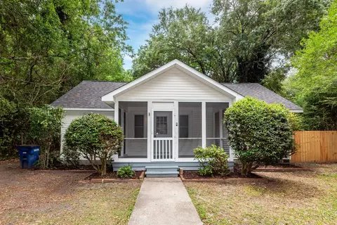 1621 Poinsettia Rd, Charleston, SC 29407