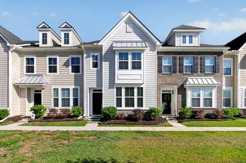 1447 Central Ave, Summerville, SC 29483