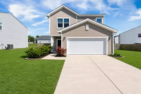 721 Mcroy St, Moncks Corner, SC 29461