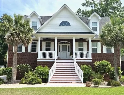8730 Alexandria Dr, North Charleston, SC 29420